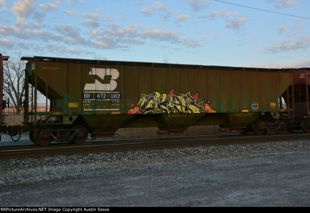 BN 472082